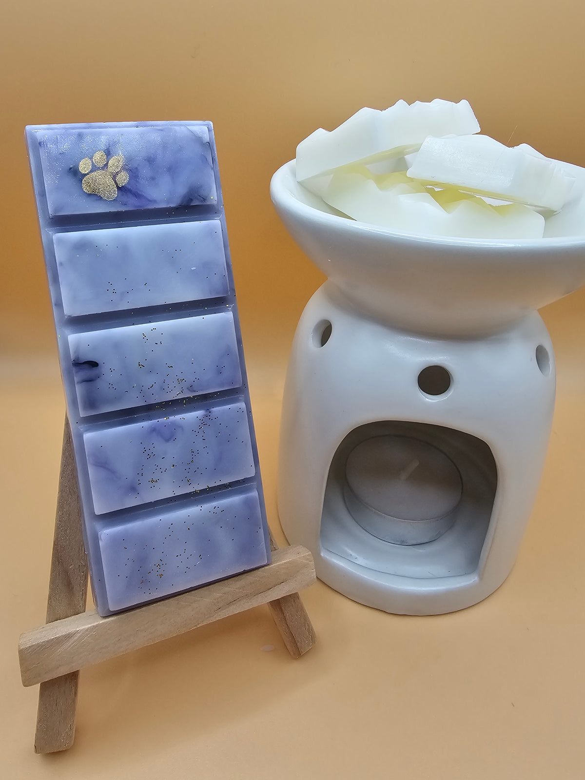 Black Amber + Lavender Wax Melt Snapbar